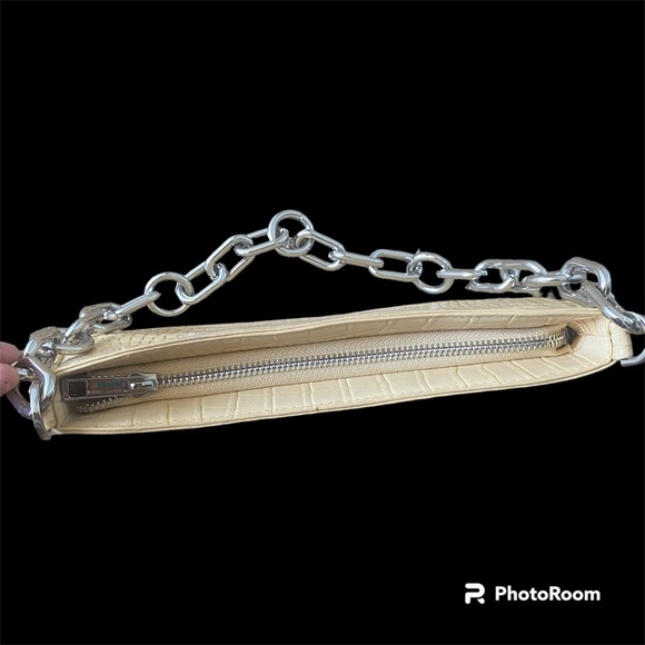 Mini Chain Purse - Picture 4 of 8